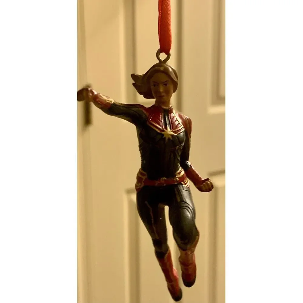 Disney Store Captain‎ Marvel Sketchbook Ornament New With Tags